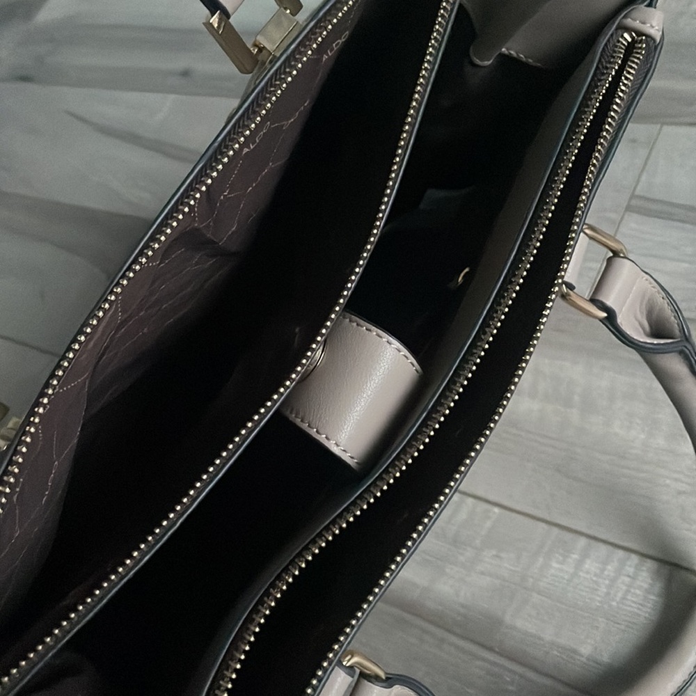 Aldo Handbag 💕 - Picture 6 of 12